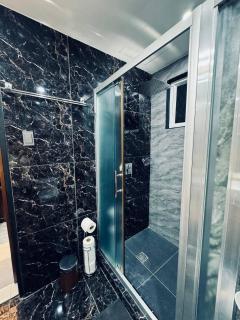 Serenity Suites Manila Birch Tower - Manille - 9