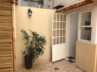 Departamento con patio para tres en el centro de San Telmo - Buenos Aires - 3