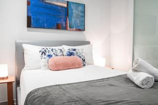 Elegant 1br1ba Apt In High Level Wifibalcony - Melbourne - 1