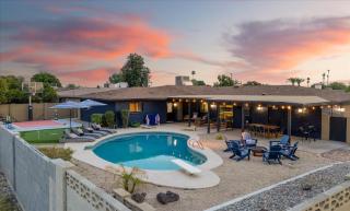 Basketball Court Heated Pool Mini Golf & More - Glendale - 8