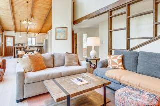 4 Mi to Angel Fire Resort Retreat with Hot Tub - Angel Fire - 6