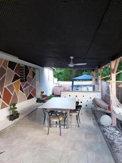 Maison familiale avec piscine à Baie-Mahault - 120 m² - 8 pers - 7