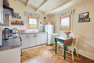 Host & Stay - Station House Cabin - Sinnington - 7