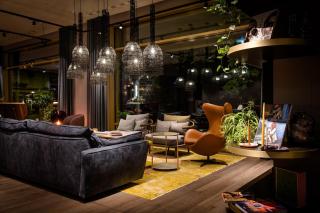 Motel One Würzburg - Würzburg - 8