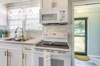 Walk to Ocean Pearl Cottage in Atlantic Beach - Myrtle Beach - 3