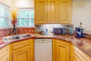 Private and Serene Lakeview Home with Beach Access - 3