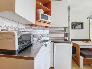Appartement cosy avec balcon, proche des pistes équipée WiFi et casier à skis - FR-1-275-97 - La Rosière - 5