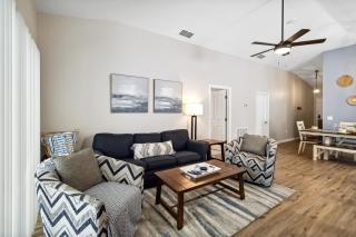 5-3 Pool Home Located In Reserve At Town Center Community! - Davenport - 5