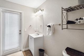5-3 Pool Home Located In Reserve At Town Center Community! - Davenport - 3