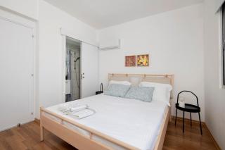 Amazing Two Bedroom Apartment - 3