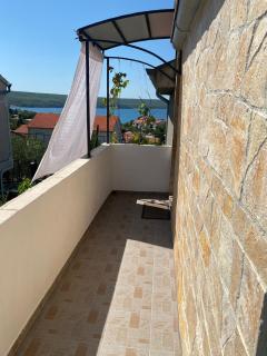 Apartmani Anka - Gornji Karin - 1