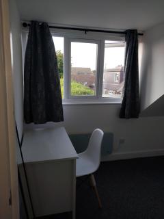 Peacefull Room in Rainham Essex - Rainham - 4