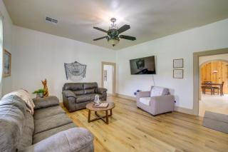Eufaula Getaway with Patio, Walk to Beach and Marina! - Eufaula - 8