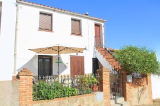 Casa Enriqueta by SIERRA VIVA - Canaleja - 0