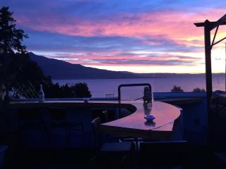 Rooftop Loft with Jacuzzi - Volos - 6