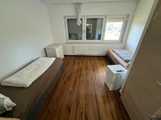 Pensionszimmer mit Gemeinschaftsküche - 1