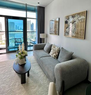 Quite Luxury Burj Khalifa View - 9