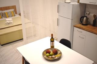 White openair apartment by Aelios in Ialysos - Ialyssos - 2