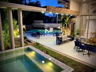 Luxuosa Casa 5 Suítes, Piscina e Jacuzzi - Riviera - Bertioga - 0