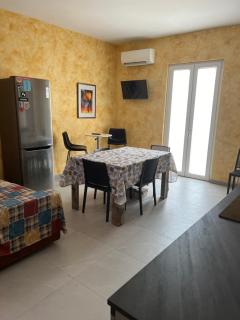 Casa Caselle intero appartam indipend 100mq 2 stanze 2 bagni e cucina - 3