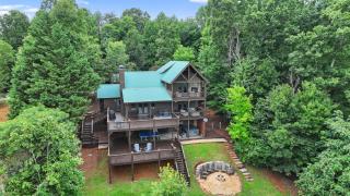 Extensive Views~Games~Hot Tub~Fire Pit~BBQ~Updated - Mashburn Mill - 6