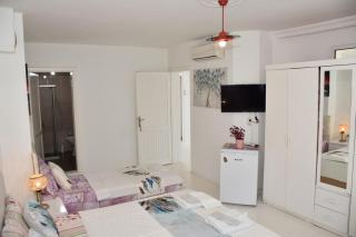 beyaz alaçatı - Çeşme - 7