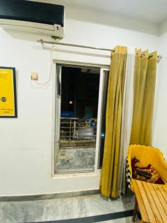 Dastak Hotel - Islamabad - 1