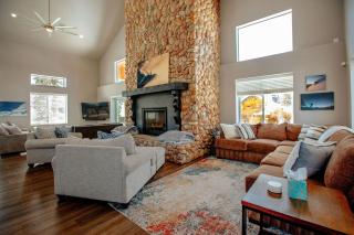 Private Home Perfectly Located at Brighton Ski Resort! - Brighton - 1