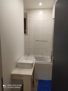 TRES BEL APPARTEMENT AUX PIEDS DE LA GARe - Épinay-sur-Seine - 5