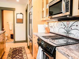 Mountain Memories - Private Solitude Townhome - 2