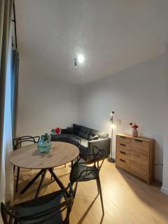 Apartament Aleja 29 Listopada - 8