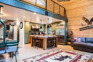 Silverstrike Lodge - Brighton - 5
