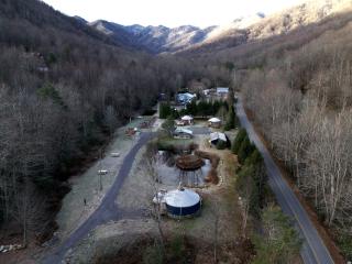 Maggie Valley Cabin Rentals - Maggie Valley - 9