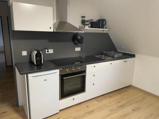 Moderne Ferienwohnung in Gelsenkirchen-Schalke für 1 bis 7 Personen mit Terrasse, ideal für Gruppen & Stadionbesuche - Gelsenkirchen - 7