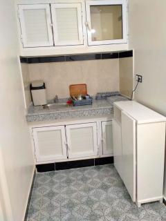 Appartement le48 1chambre au centre pres de Sindibad, Dauphine et la grande poste d Oujda - Oujda - 8