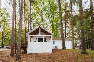 Lakeview Cottage - Traverse City - 7