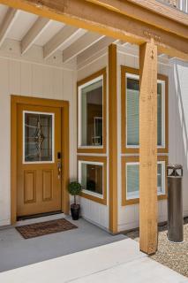 Elegant New Construction Bungalow with Scenic Forest Views - Flagstaff - 6