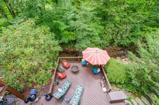 Chateau on Compass Creek Hayesville Apartment! - Hayesville - 0