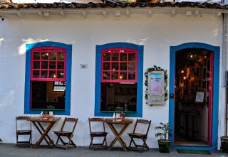 Com Verso e Prosa RePouso e Café - Paraty - 8