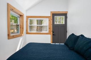Cabin on Beautiful Arbutus Lake near Traverse City - Traverse City - 4