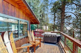 Lakefront Cabin Retreat (Cabins A & B) - 0