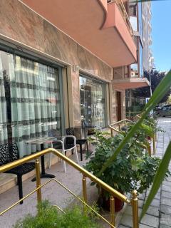 Hotel Edland - Vlorë - 8