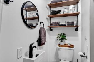 Rustic Tiny Retreat - Knoxville - 2