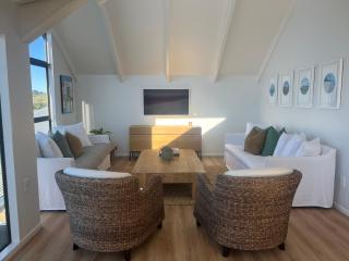Stunning views & Space - Taupo - 3