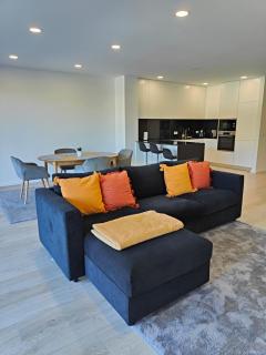 Loreto House - Bragance - 9