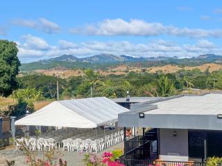 Nadi Holiday Home Spacious 3BR with Balcony and WiFi - 1
