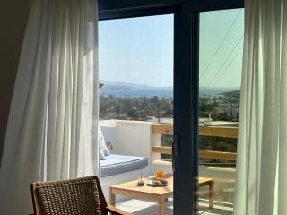 Paros Relux - 2
