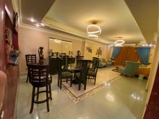 The F House - Il Cairo - 1