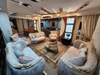 شقة فاخرة وفيو خرافى فى maadi - 9