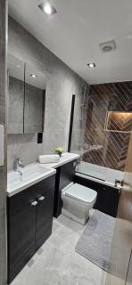 Cozy 2BR, in a Gated building - Londra - 3